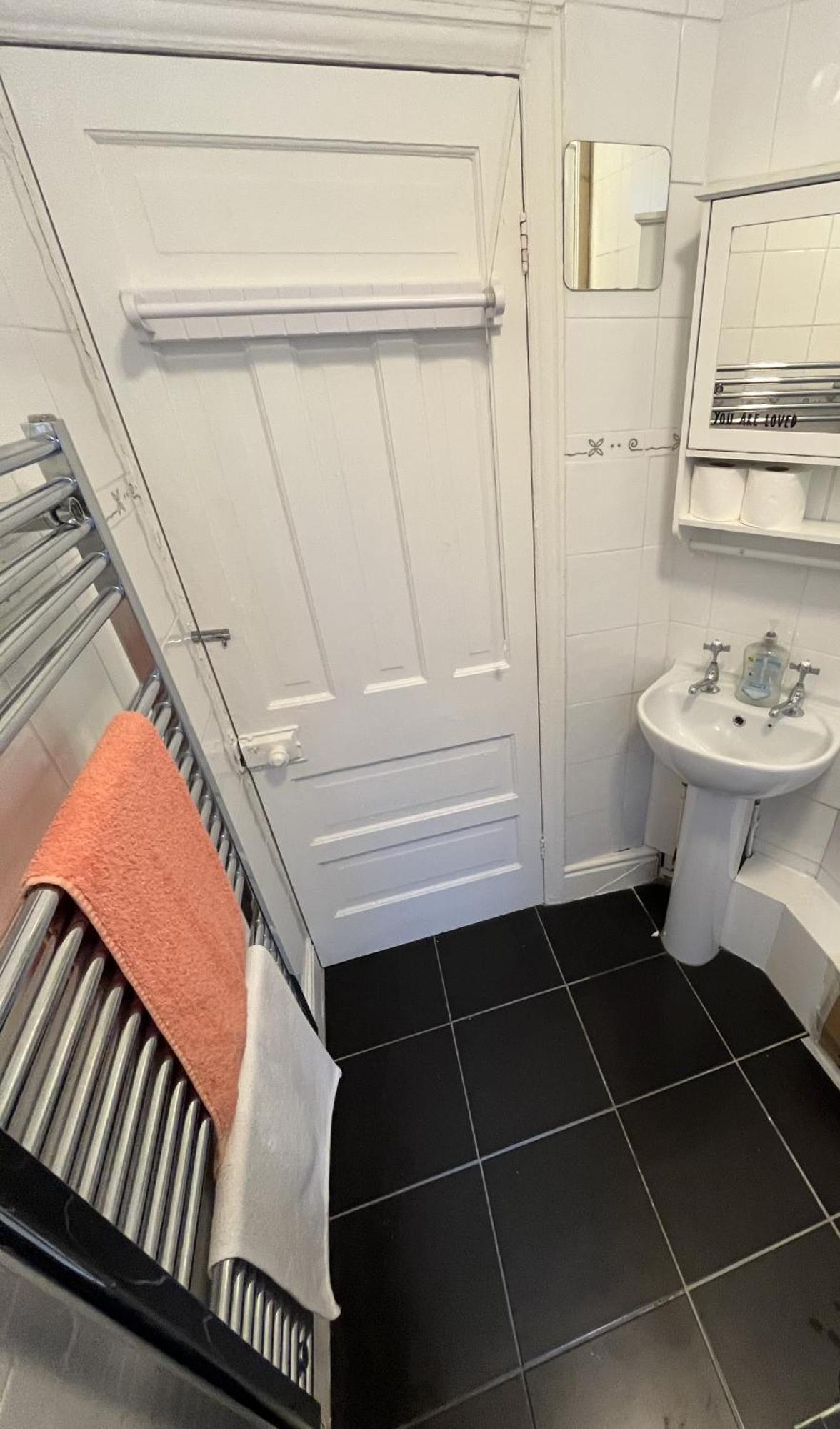 Rooms Anfield- 5 Mins From Lfc ليفربول المظهر الخارجي الصورة