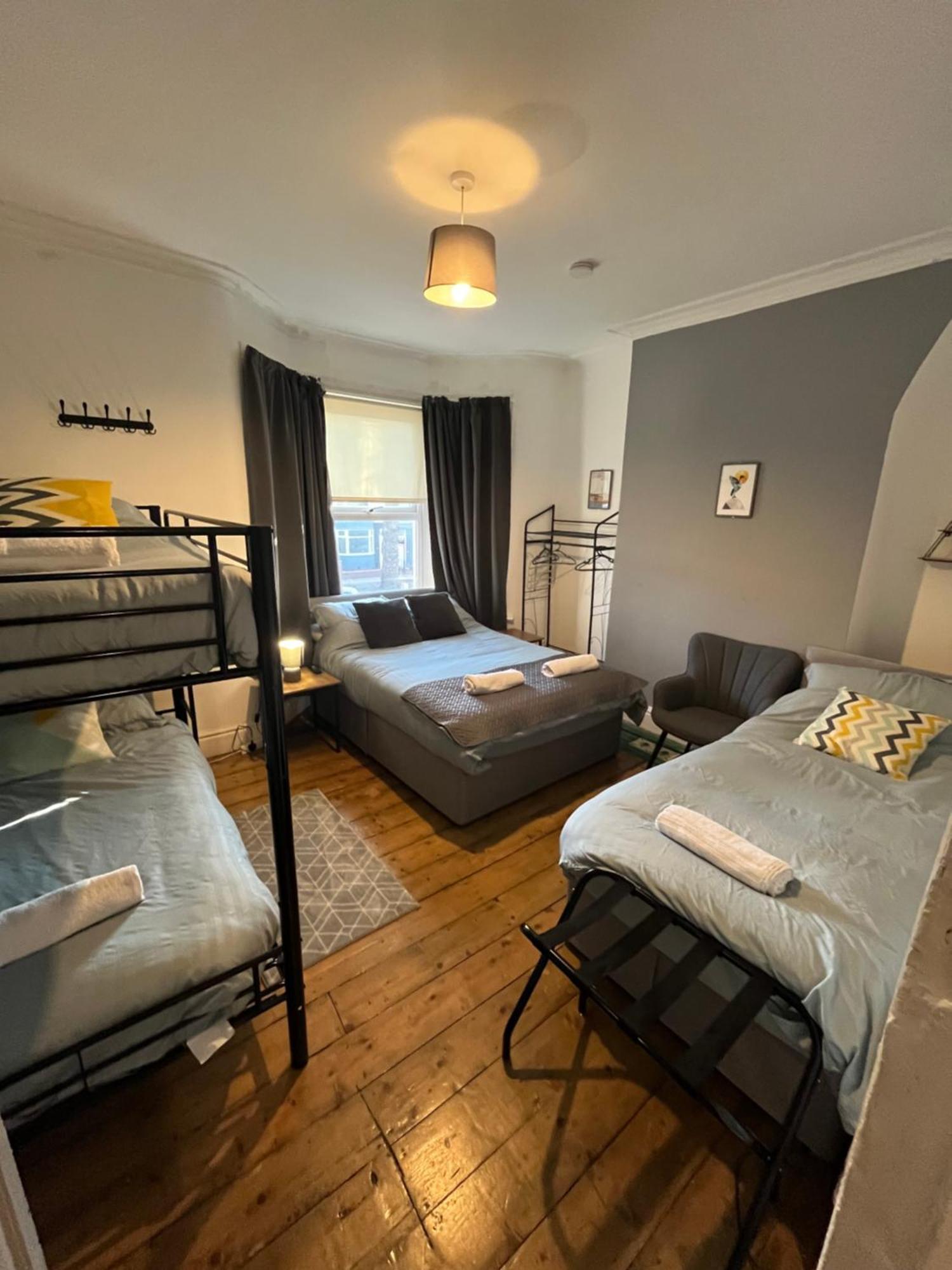 Rooms Anfield- 5 Mins From Lfc ليفربول المظهر الخارجي الصورة